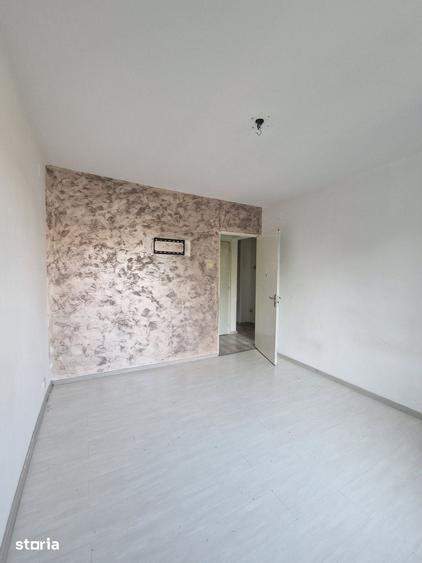OCAZIE --- Apartament 3 camere 67.6 mp, Rahova - Parc Pecineaga - 9