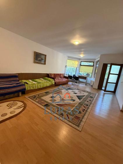 Casă individuală cu 4 camere cu Canalizare în Valu lui Traian