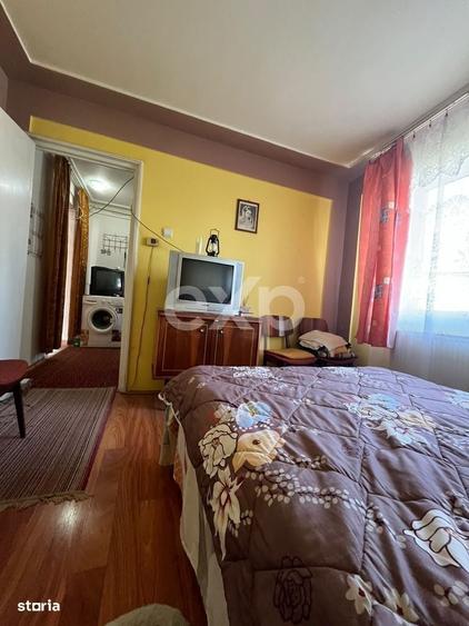 Vanzare 2 camere central etaj 3 mobilat+utilat Gaesti - 3