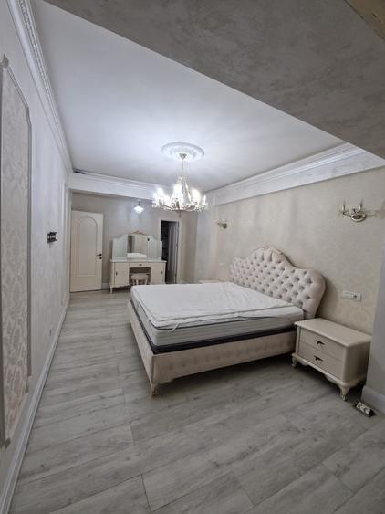 Apartament cu 3 camere, mobilat în Nerva Traian