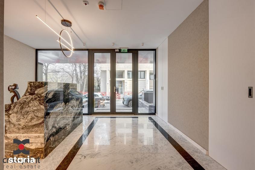 Apartament cu 4 camere în Aviatorilor