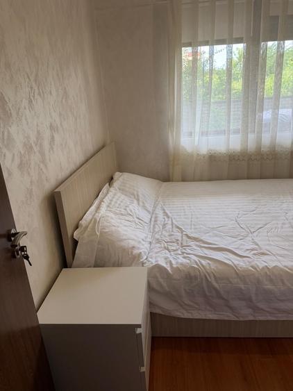 Inchiriez apartament 2 camere Pacii - 1