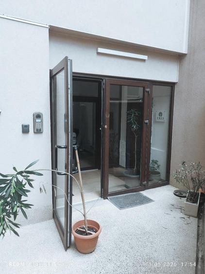 Apartament cu 3 camere decomandat în Aviatorilor