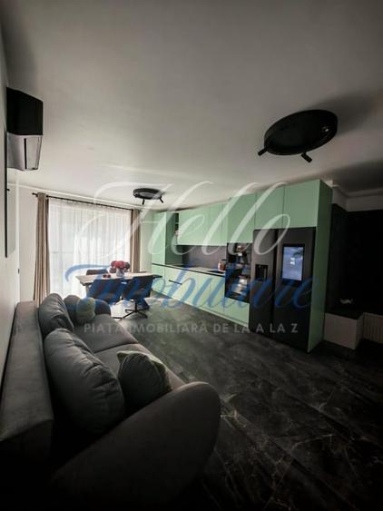 Apartament cu 3 camere decomandat, mobilat în Florești