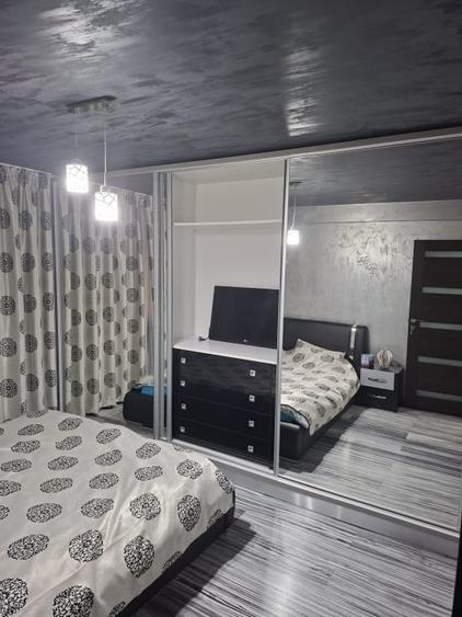 Apartament cu 3 camere decomandat, mobilat în Lăpuș Argeș