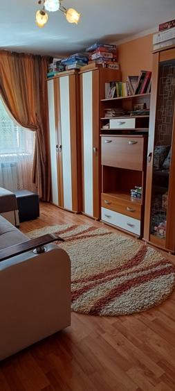 Apartament cu 2 camere decomandat în Exterior Vest