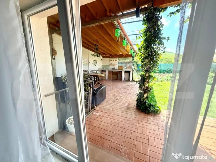 Casă cu 2 camere cu Teren 267 Mp în Sântimbru