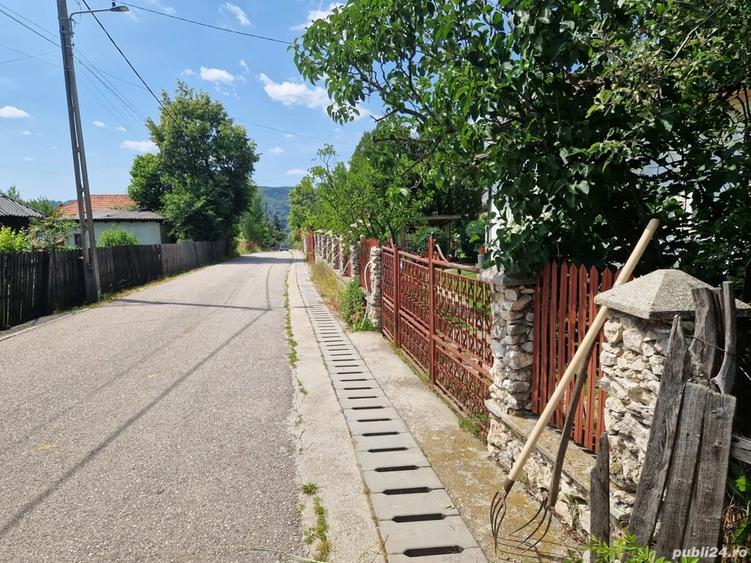 Teren de 1060 mp, în Central