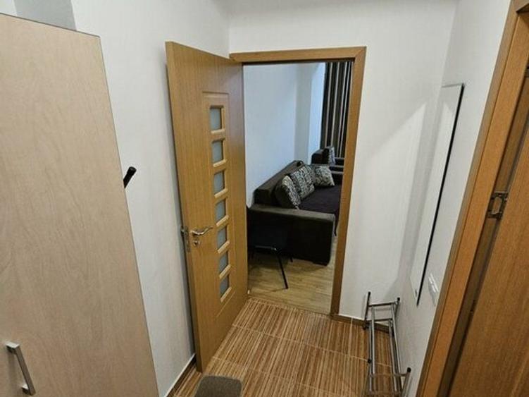 Garsonieră semidecomandată, mobilată în Unirii