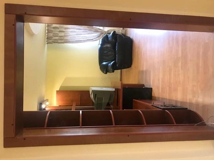 Apartament cu 3 camere decomandat în Steaua