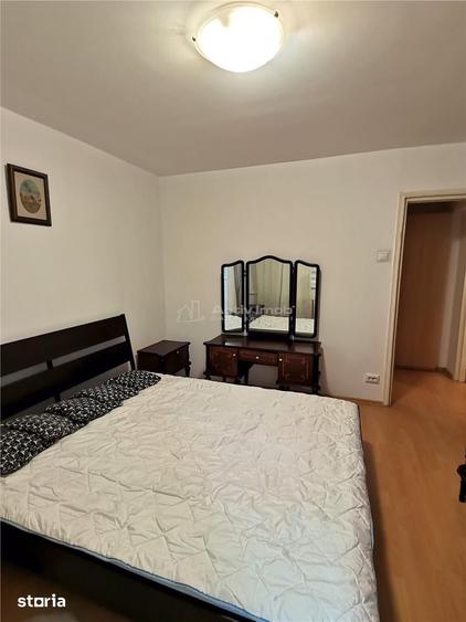 Apartament cu 2 camere semidecomandat în Grivița