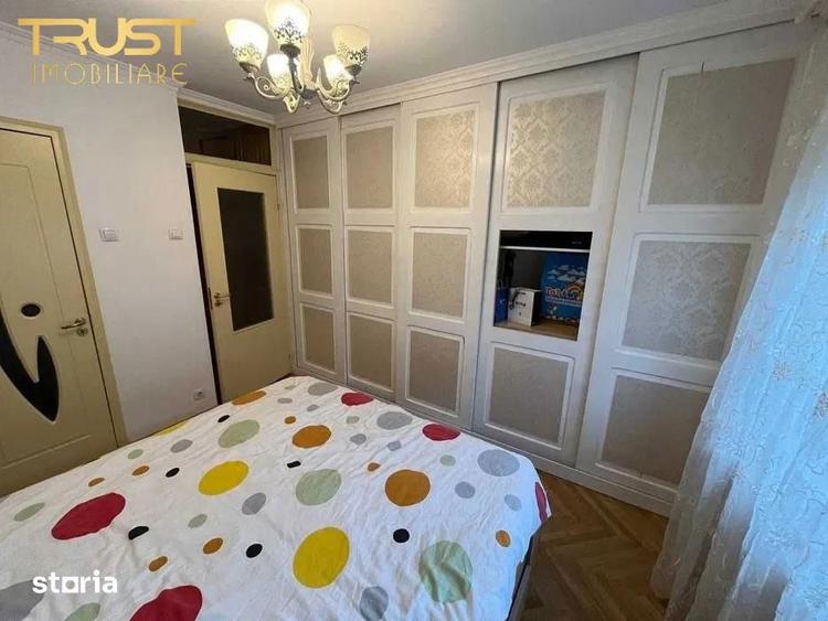 Apartament cu 3 camere decomandat în Valea Cetății