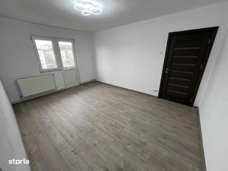 Apartament cu 2 camere în Cristian