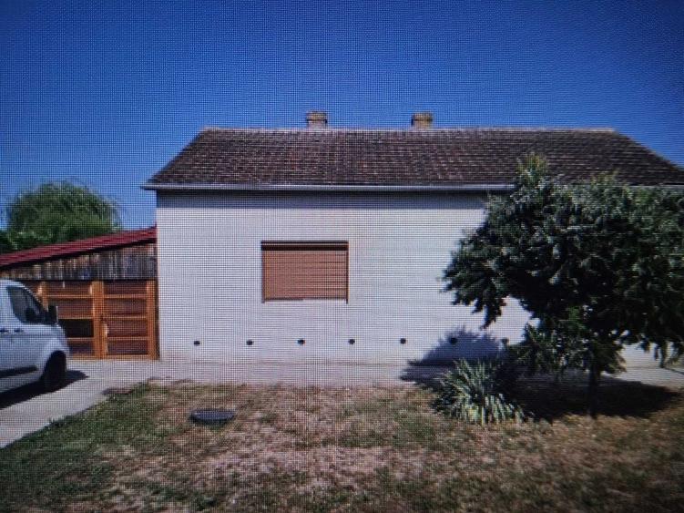 Casă cu 3 camere în Șoșdea