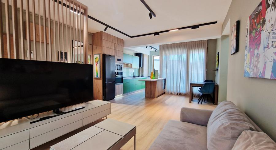 Apartament cu 3 camere decomandat, mobilat în Domenii