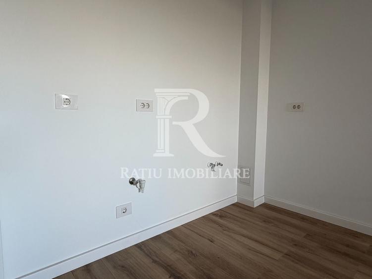 Apartament cu 2 camere nedecomandat în Nufărul