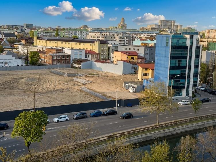 Apartament cu 2 camere decomandat, mobilat în Splaiul Unirii