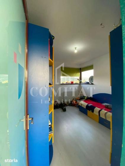 Casă cu 5 camere cu Teren 1000 Mp în Ciurila