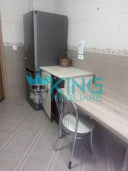 Apartament cu 3 camere decomandat în Obor