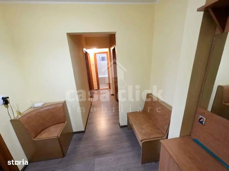 Apartament cu 3 camere decomandat, mobilat în Micro 17