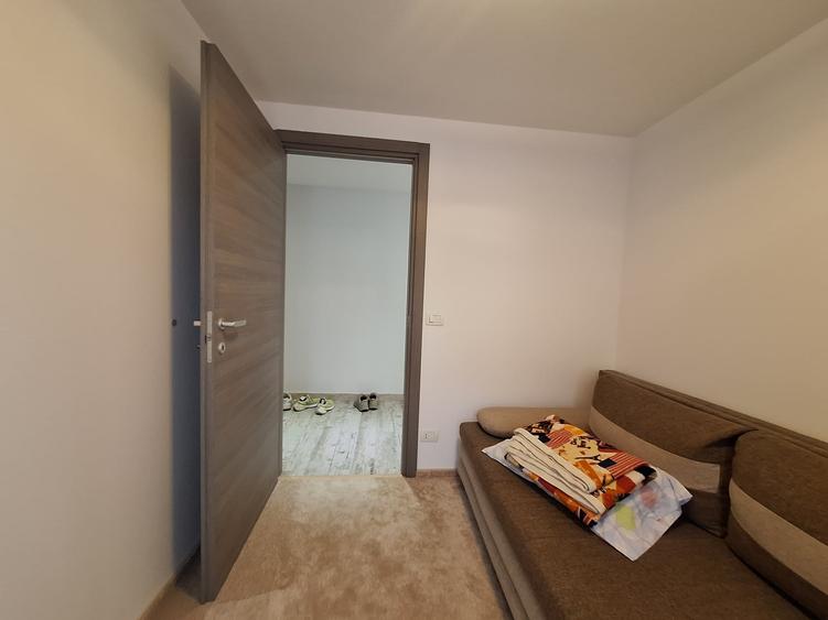 Apartament cu 3 camere decomandat, mobilat în Dorobanților
