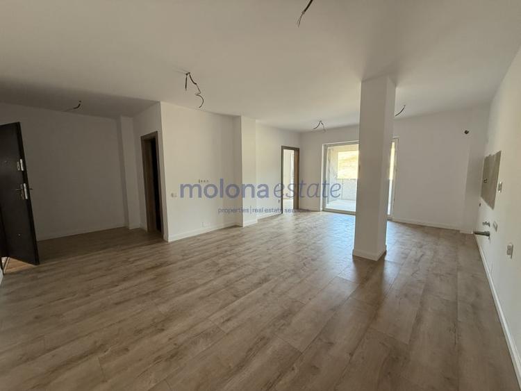 Apartament cu 2 camere semidecomandat în Iris