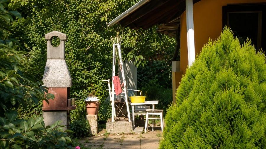 Casă individuală cu 2 camere cu Teren 3026 Mp în Movilița