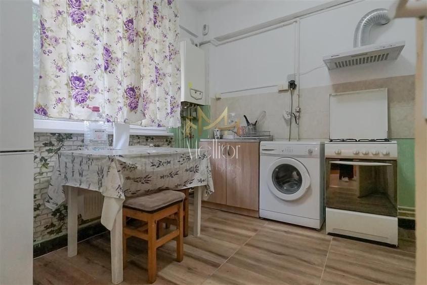 Apartament cu 2 camere semidecomandat în Horea