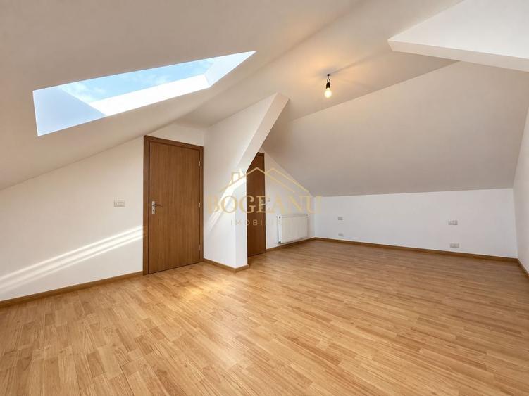 Apartament cu 3 camere decomandat în Giroc