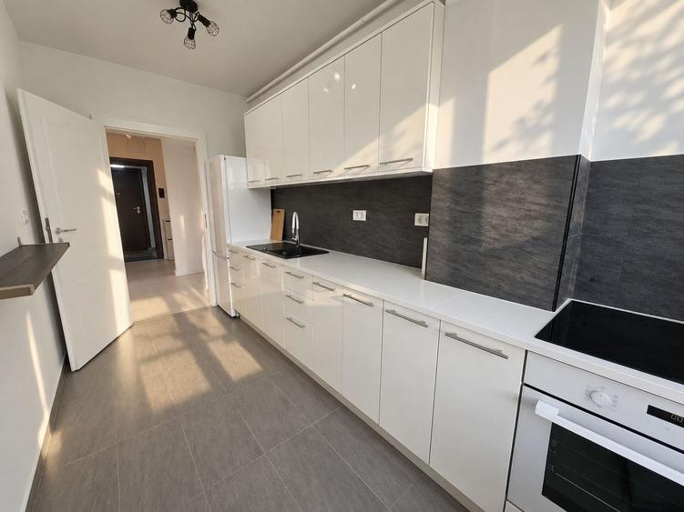 Apartament cu 2 camere decomandat, mobilat în Pipera