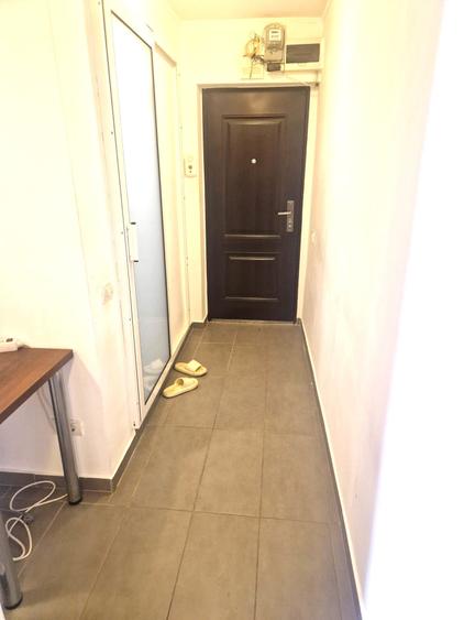 Apartament cu 2 camere decomandat în Drumul Taberei