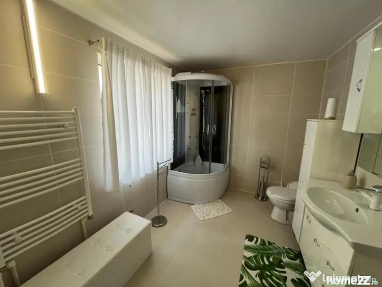 Casă cu 5 camere cu Teren 1128 Mp în Popoveni