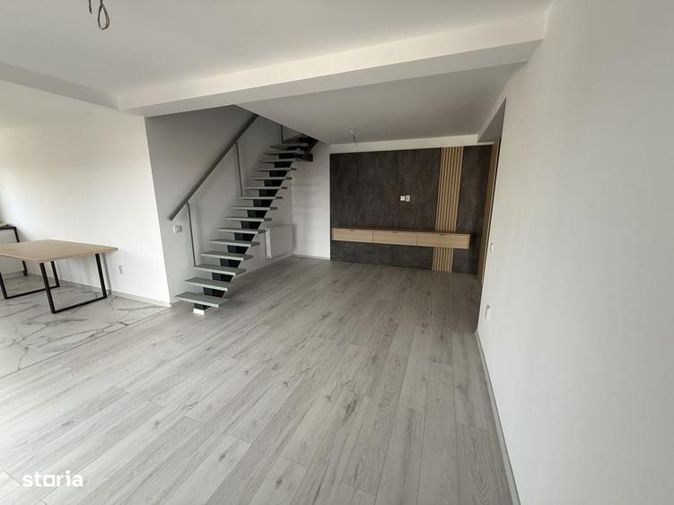 Apartament cu 4 camere în Central