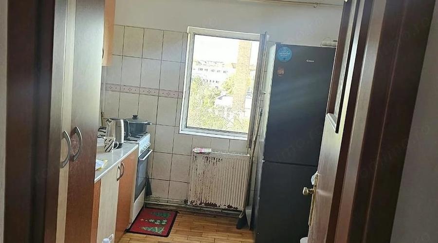 Apartament cu 2 camere semidecomandat în Spitalul Județean