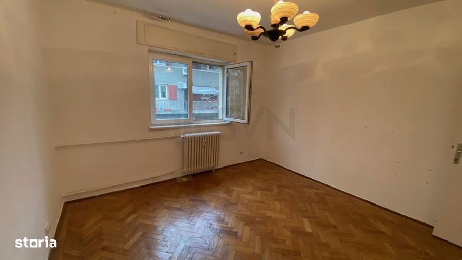 Apartament cu 2 camere semidecomandat în Grivița