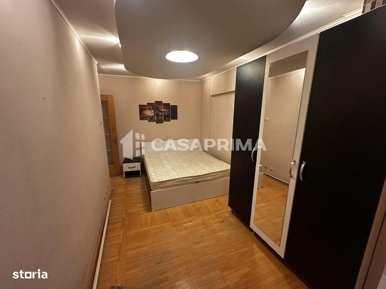 Apartament cu 3 camere decomandat în Albești