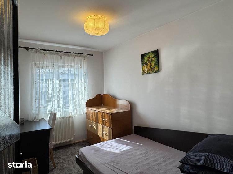 Apartament cu 3 camere decomandat în Central