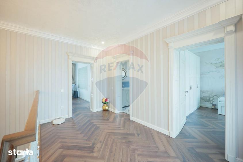 Casă cu 5 camere cu Teren 640 Mp în Oncea