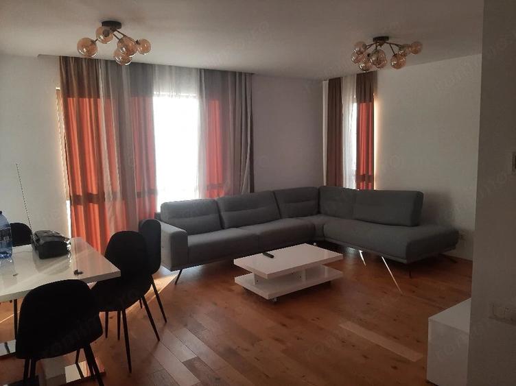 Apartament cu 2 camere decomandat în Băneasa
