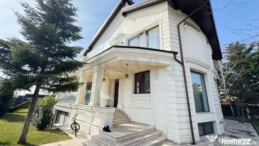 Casă cu 7 camere cu Teren 1000 Mp în Iancu Nicolae