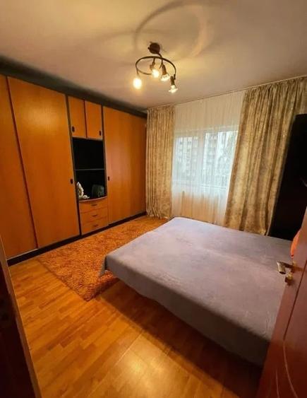 Apartament cu 2 camere decomandat în Vitan Mall