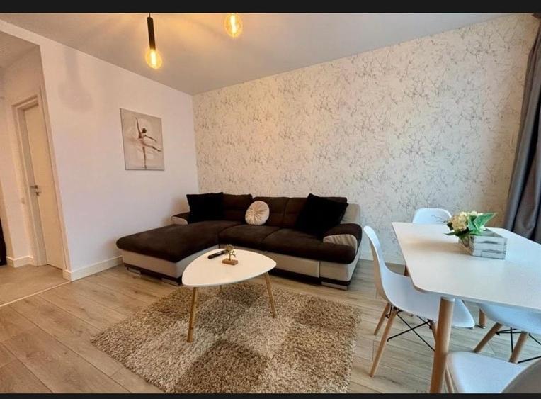 Apartament cu 2 camere, mobilat în Pipera