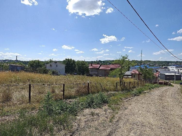 Teren de 1513 mp, în Central