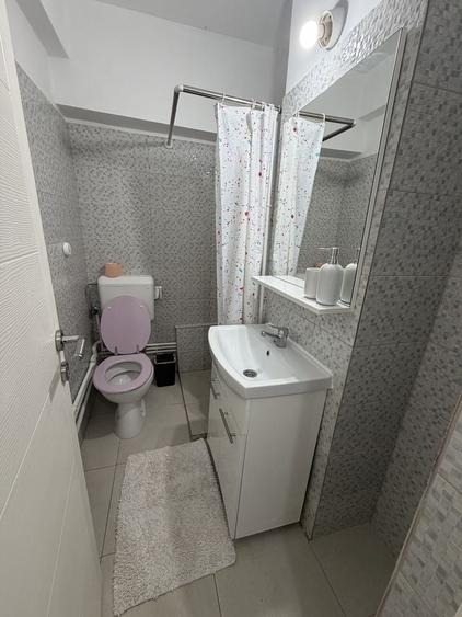 Garsonieră decomandată în Exterior Vest