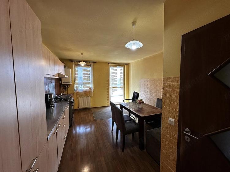 Apartament cu 4 camere decomandat în Terezian