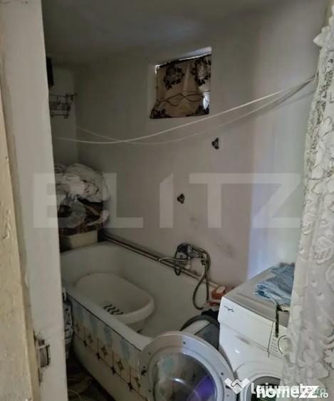 Casă cu 4 camere cu Teren 980 Mp în Brănești