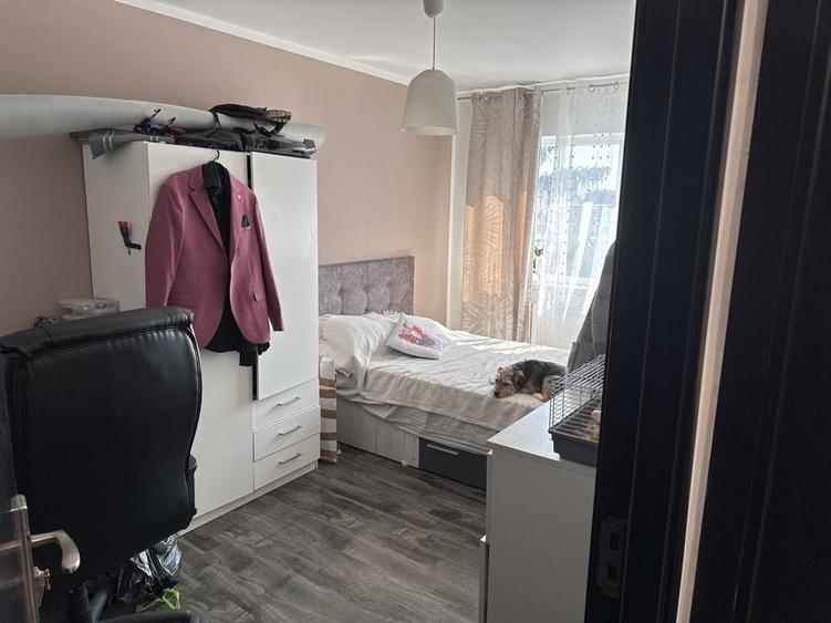 Apartament cu 3 camere decomandat în Ultracentral