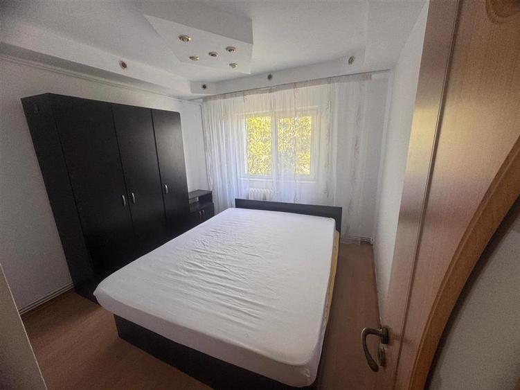 Apartament cu 2 camere decomandat în Dacia
