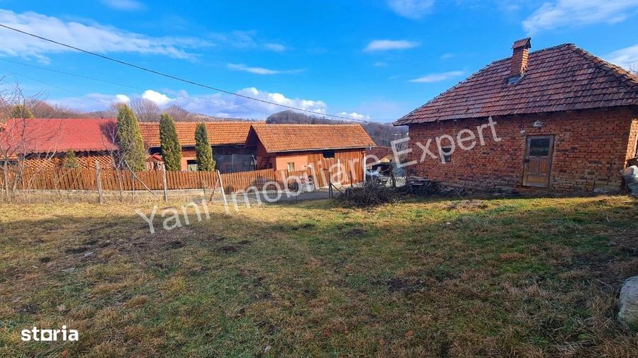 Casă cu 2 camere în Cicănești
