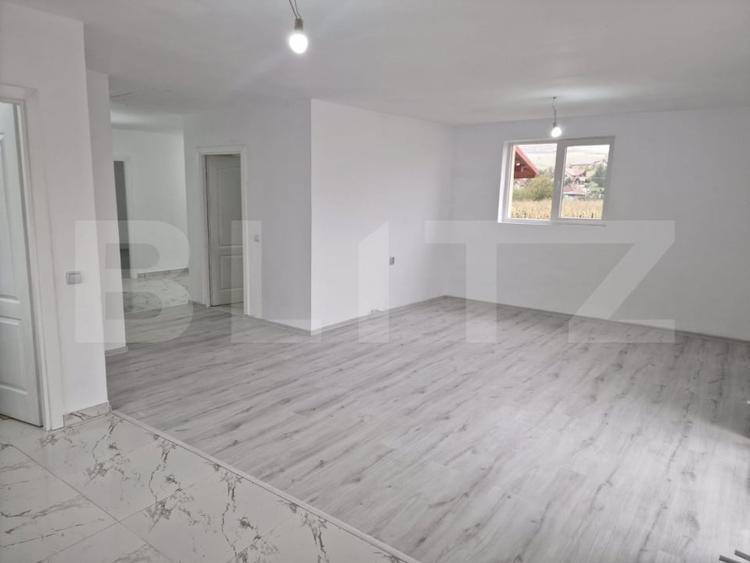 Duplex cu 4 camere cu Teren 1000 Mp în Căianu